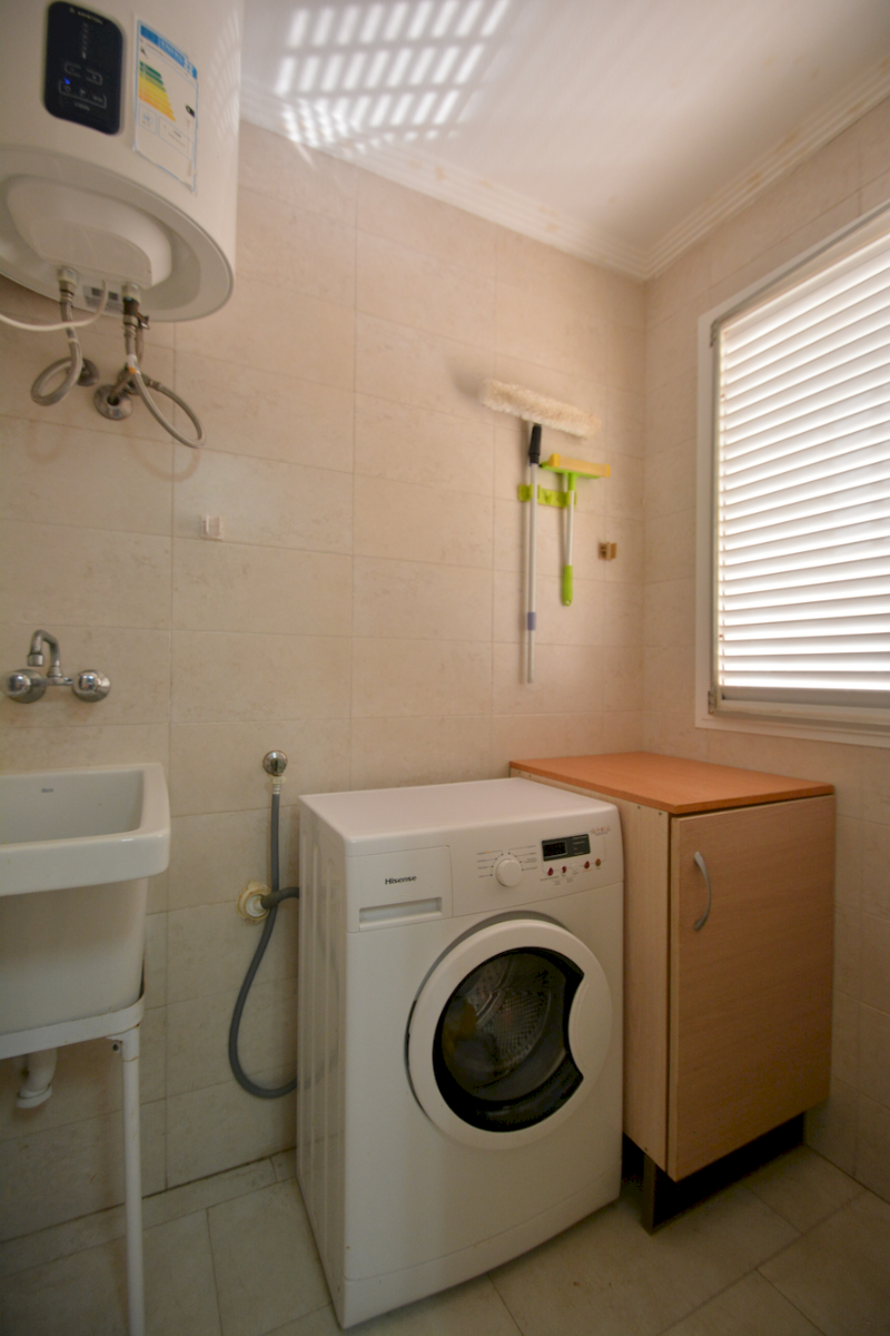 Bedroom in apartment for sale in Guardamar del Segura