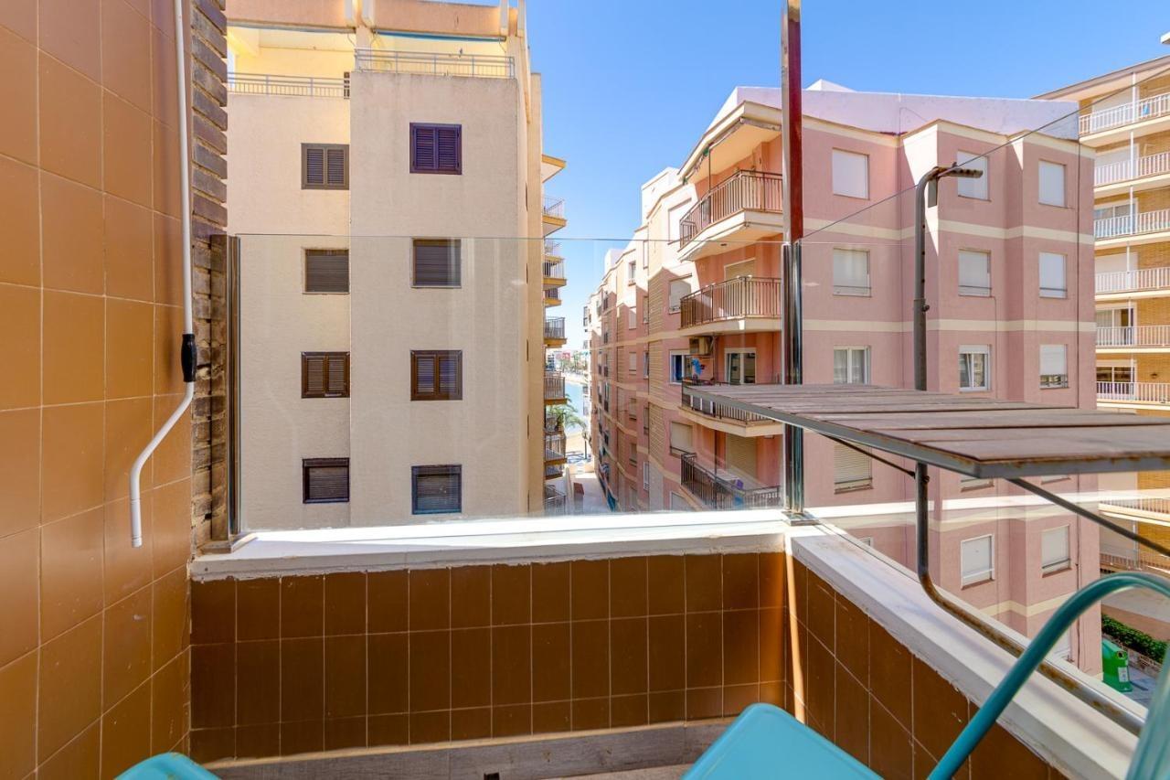 Living room in apartment for sale in Torrevieja