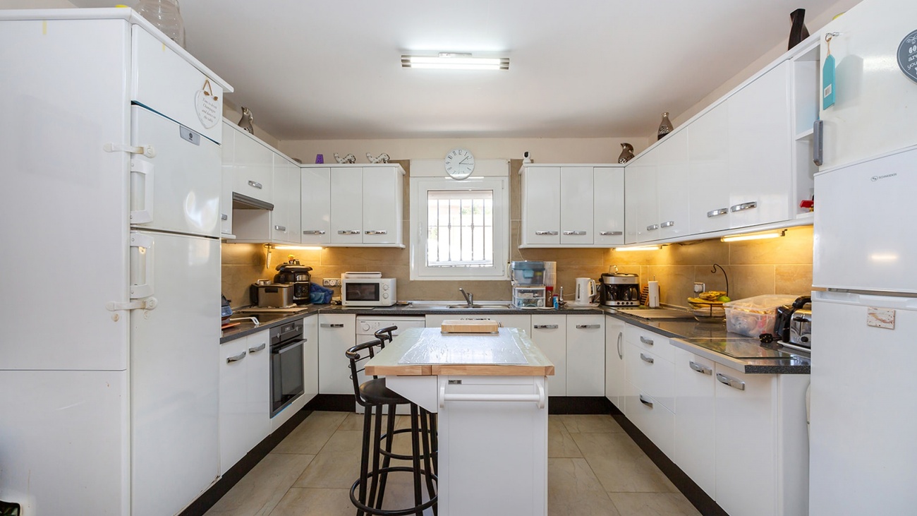 Exterior view in villa for sale in Torrevieja
