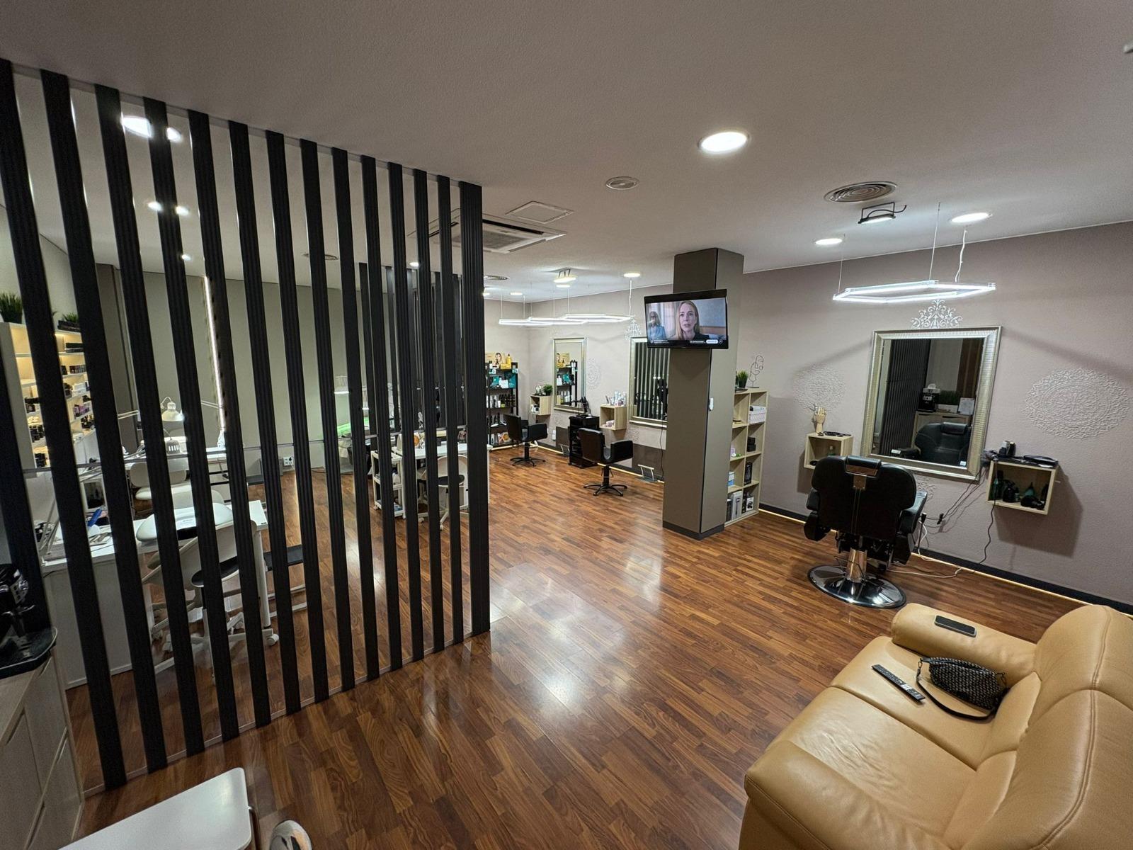 Kitchen in commercial for sale in Torrevieja