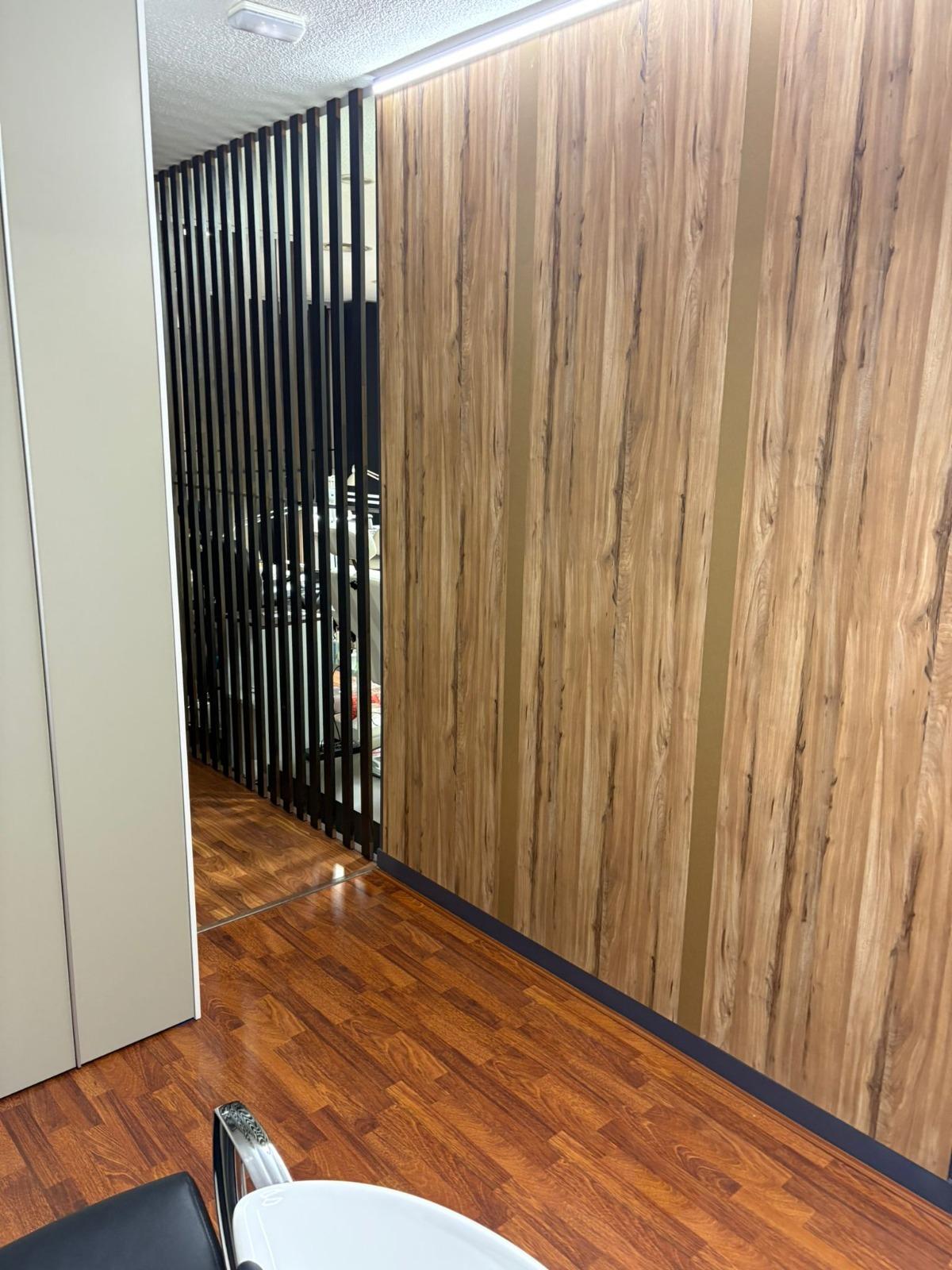 Bedroom in commercial for sale in Torrevieja