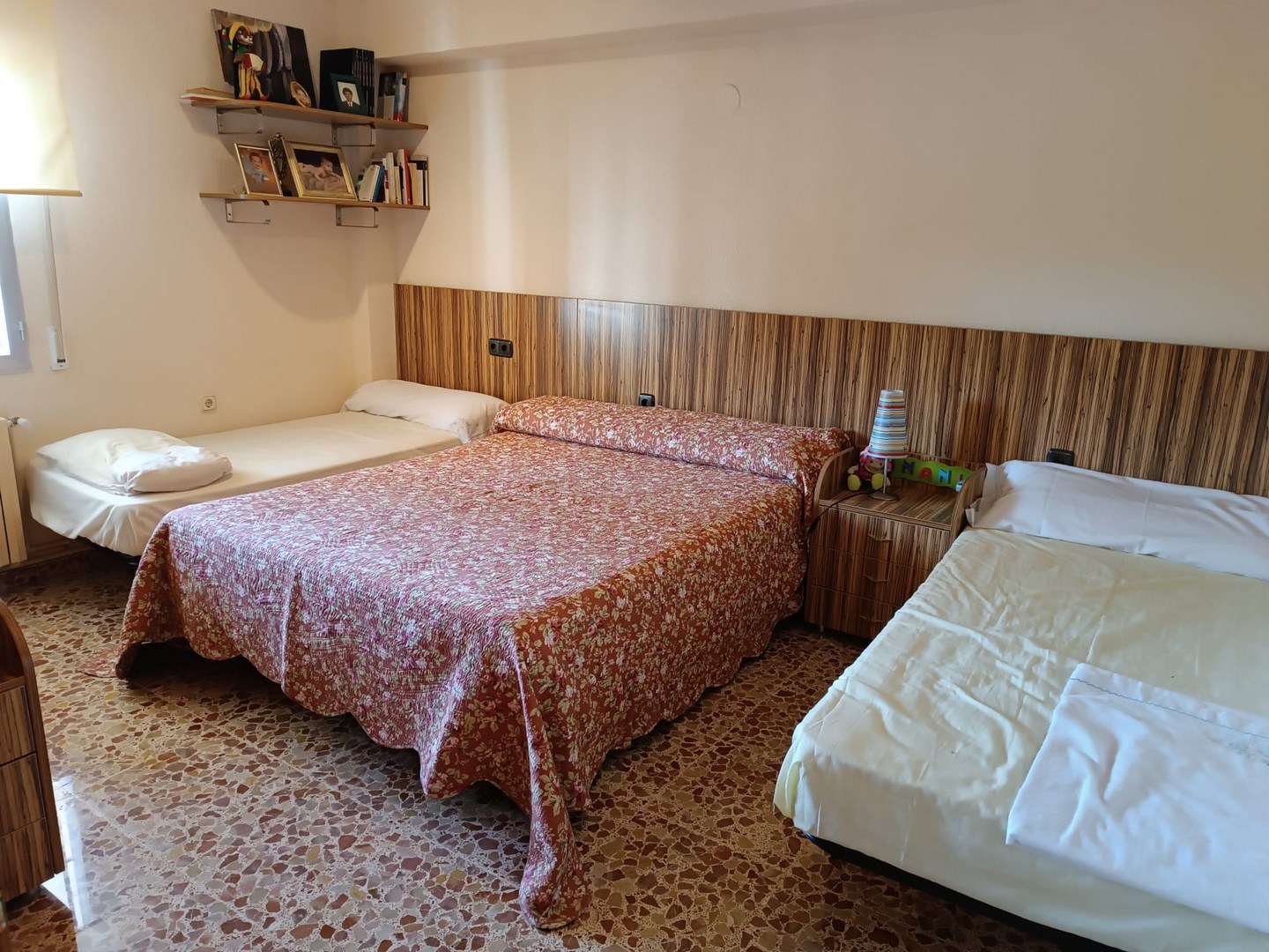 Kitchen in villa for sale in Yecla