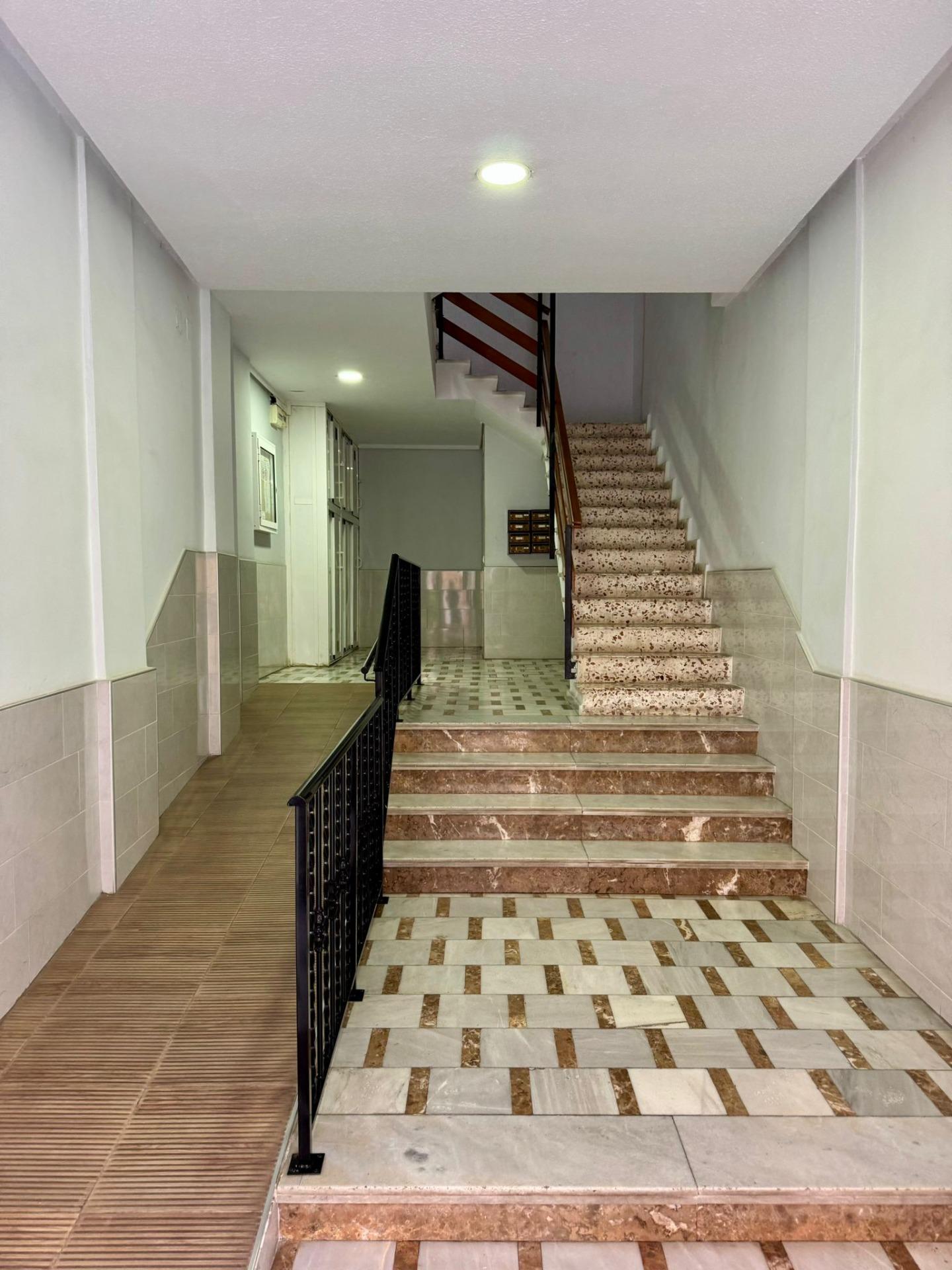 Master bedroom in apartment for sale in Torrevieja
