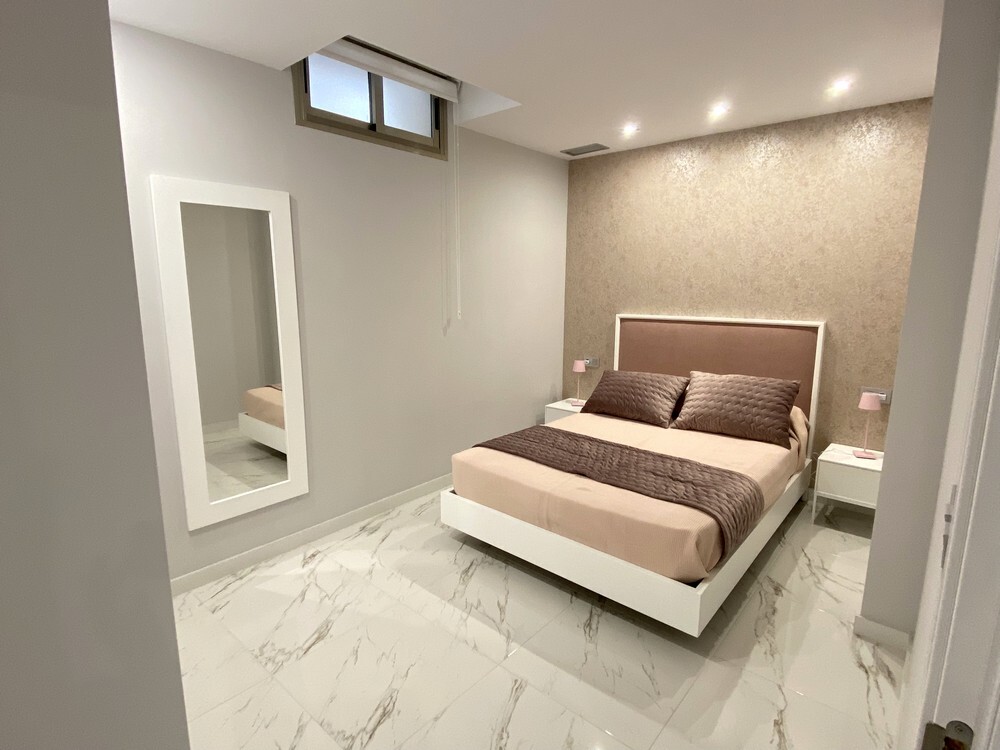 Bedroom in villa for sale in Orihuela Costa