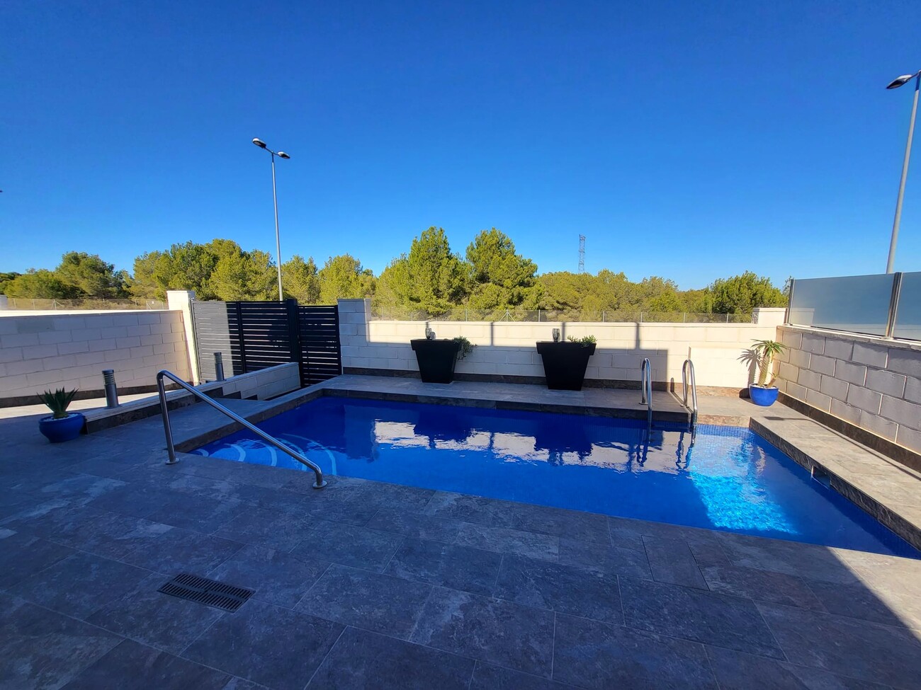 Dining area in villa for sale in Orihuela Costa