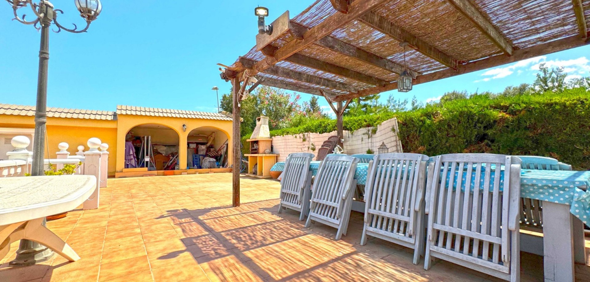 Bedroom in villa for sale in Torrevieja