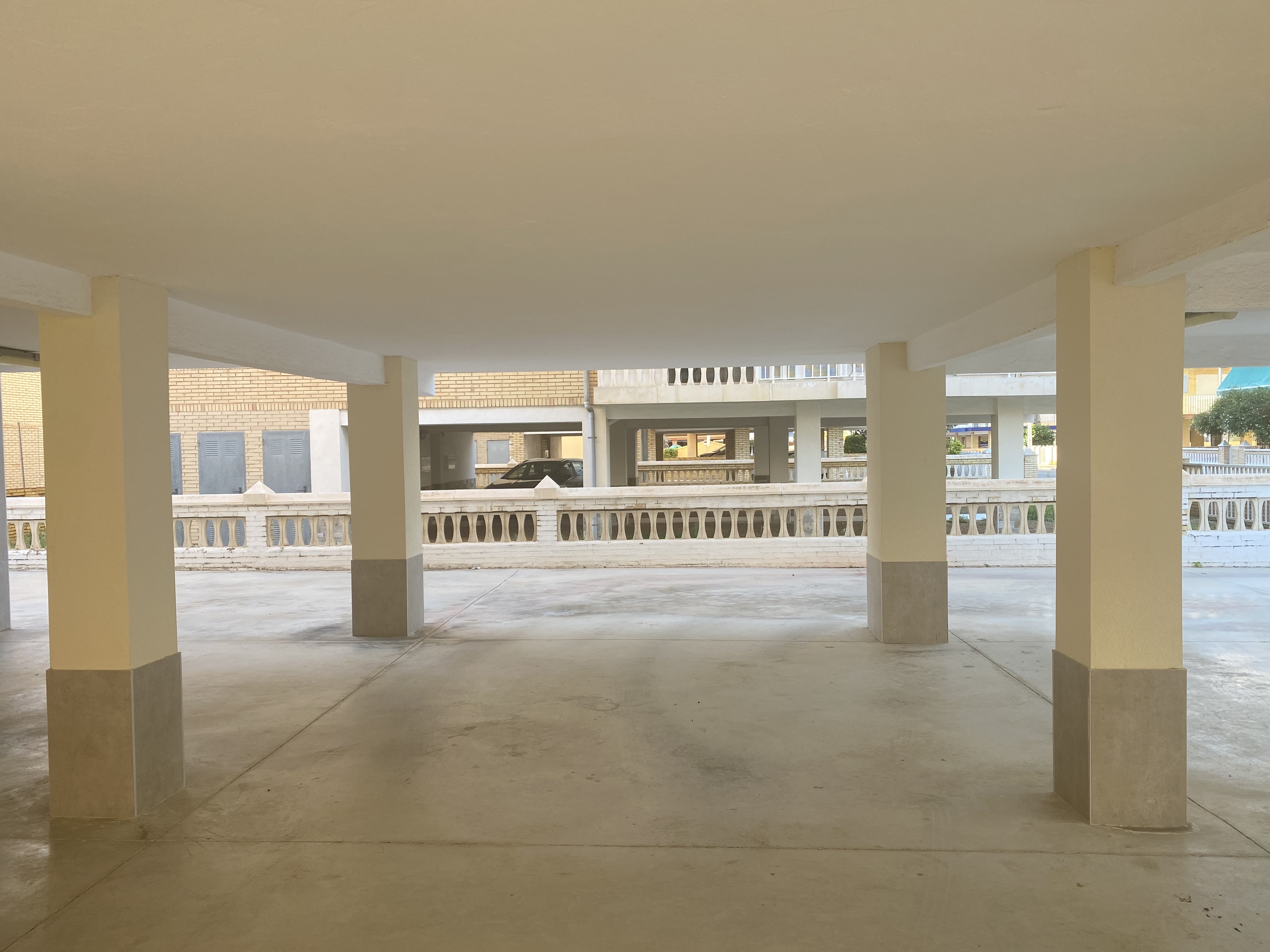 Master bedroom in apartment for sale in Santa Pola