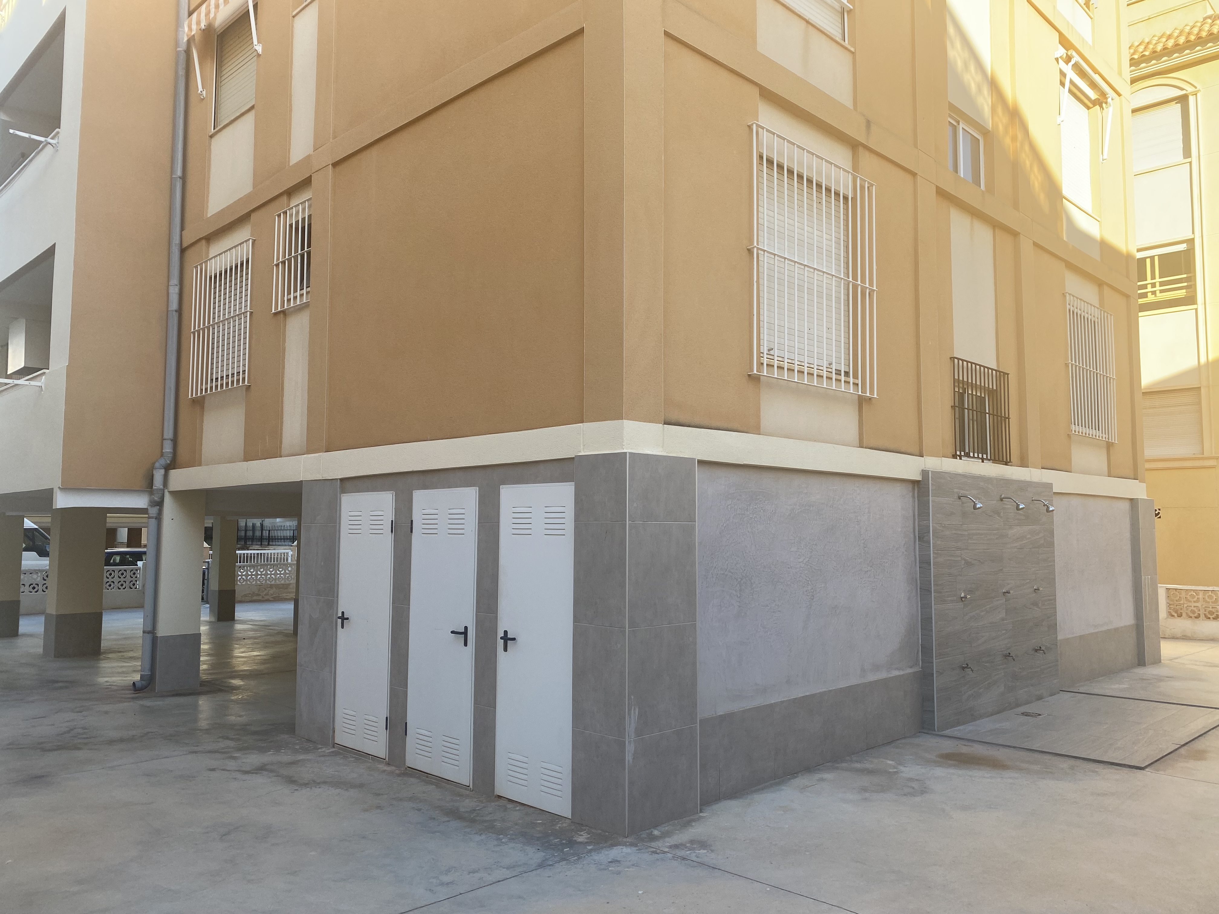Bathroom in apartment for sale in Santa Pola