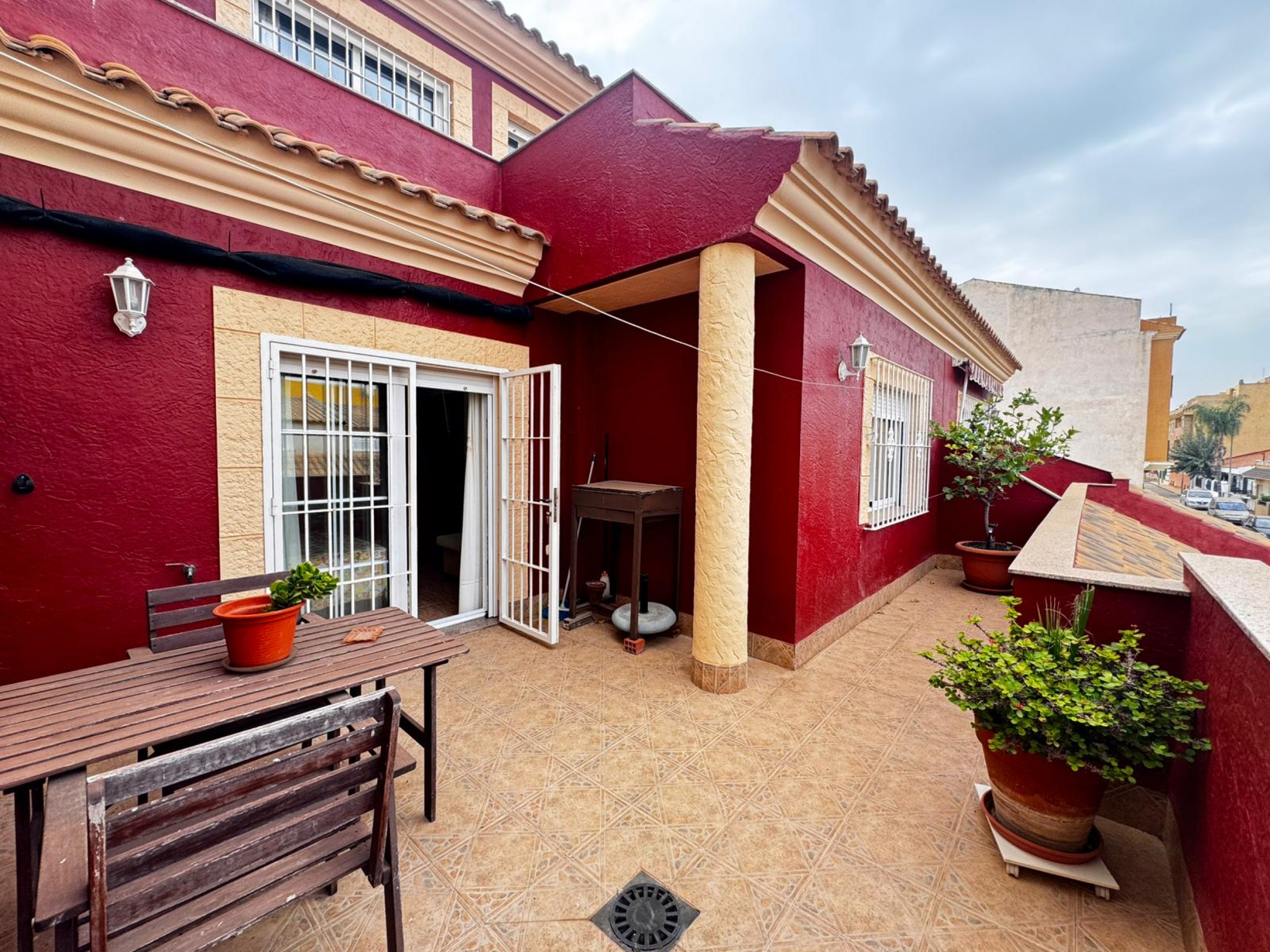 Kitchen in villa for sale in Los Alcazares