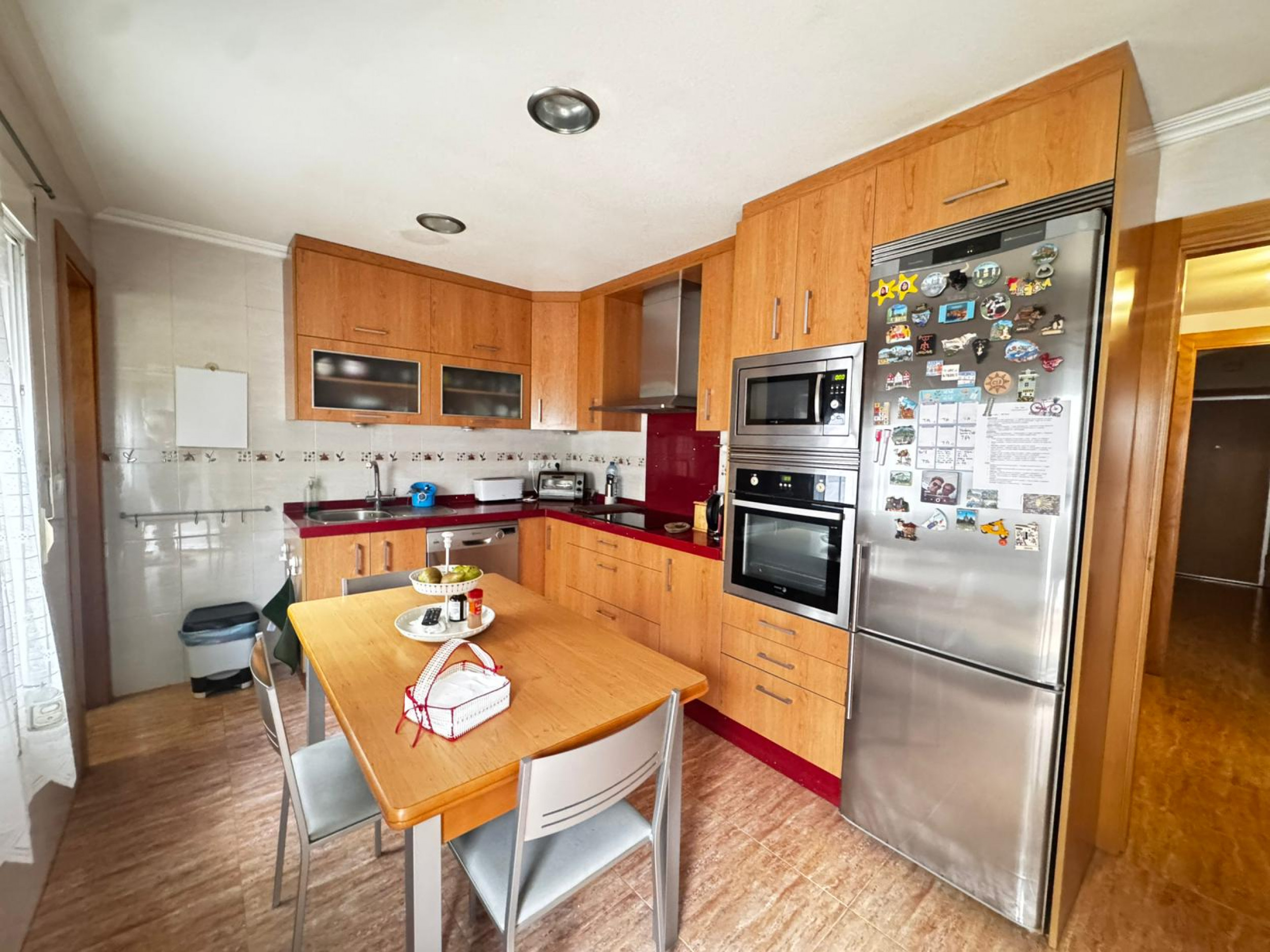 Garden in villa for sale in Los Alcazares
