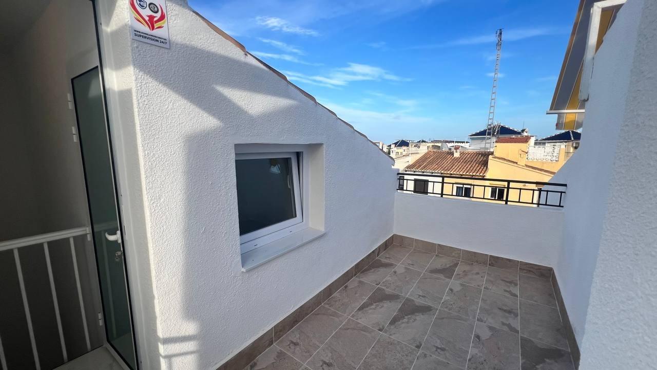 Kitchen in terraced for sale in Torrevieja
