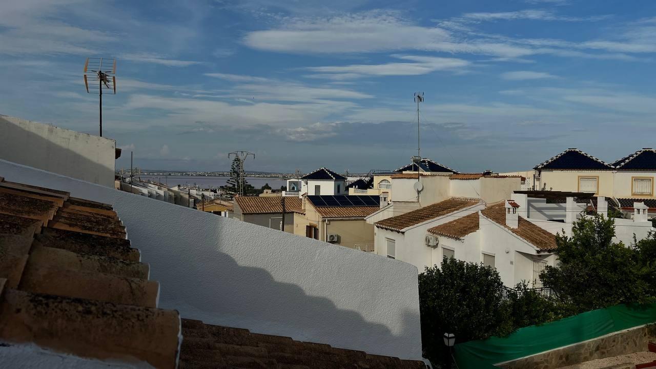 Bathroom in terraced for sale in Torrevieja