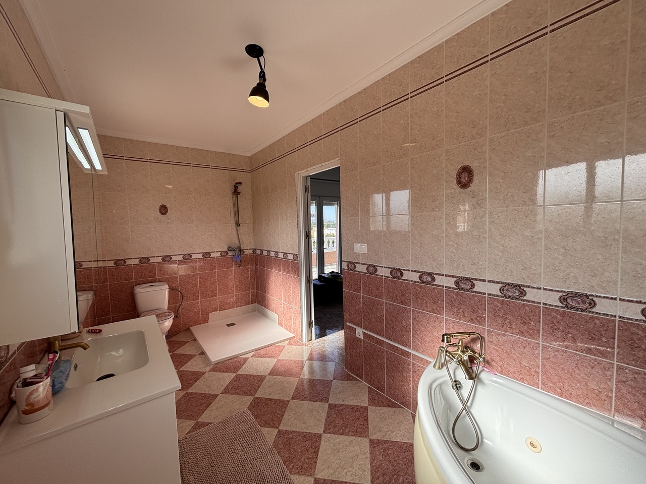 Bedroom in villa for sale in Benijofar