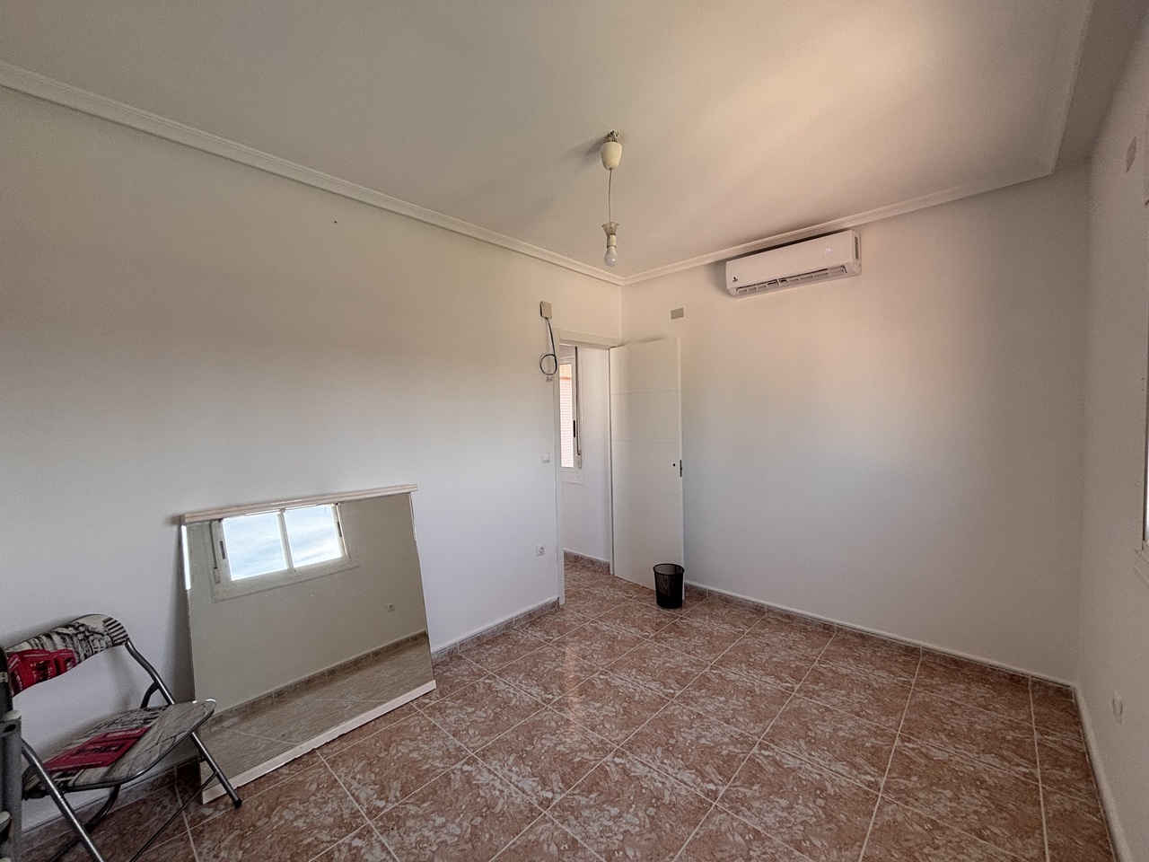 Bedroom in villa for sale in Benijofar