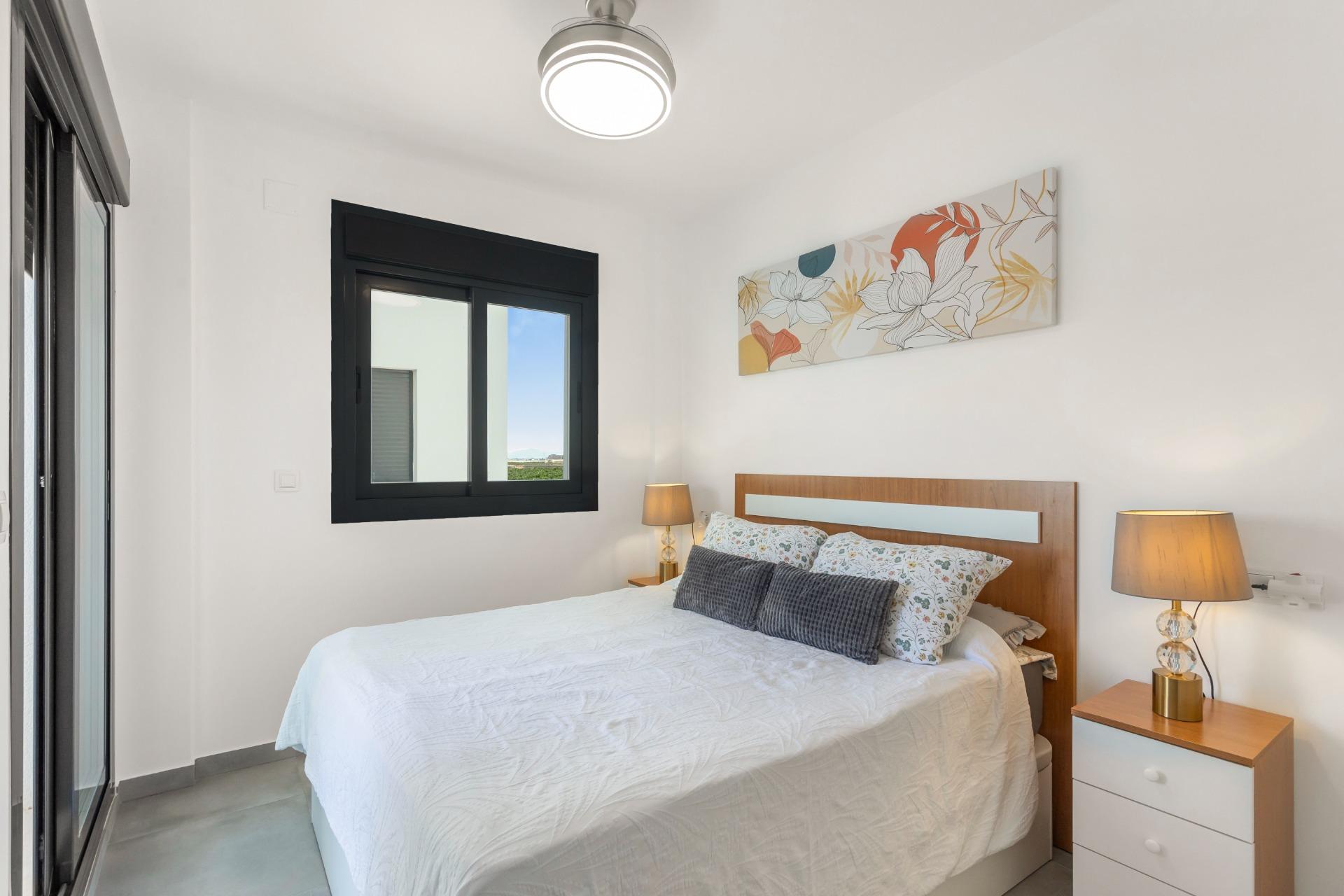 Living room in apartment for sale in Los Alcazares