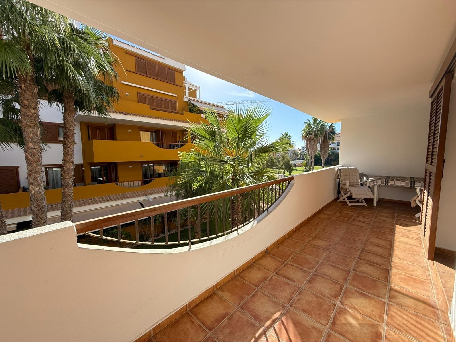 Garden in apartment for sale in Torrevieja