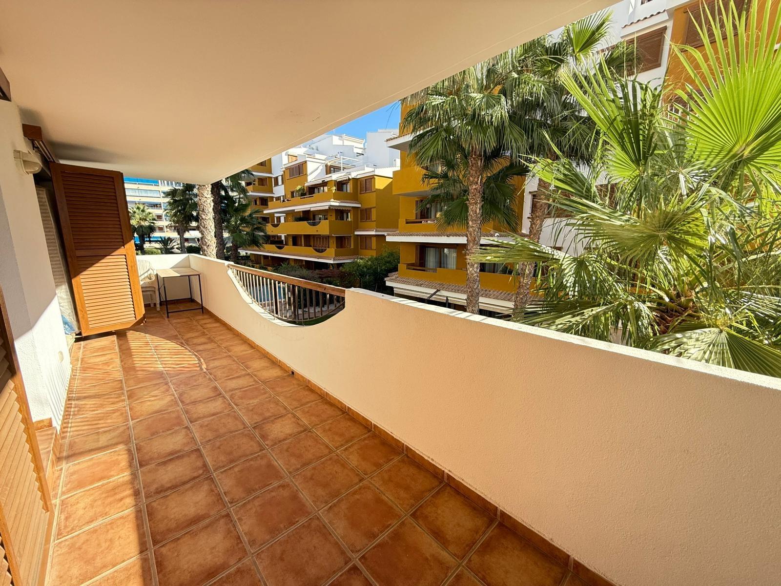 Dining area in apartment for sale in Torrevieja