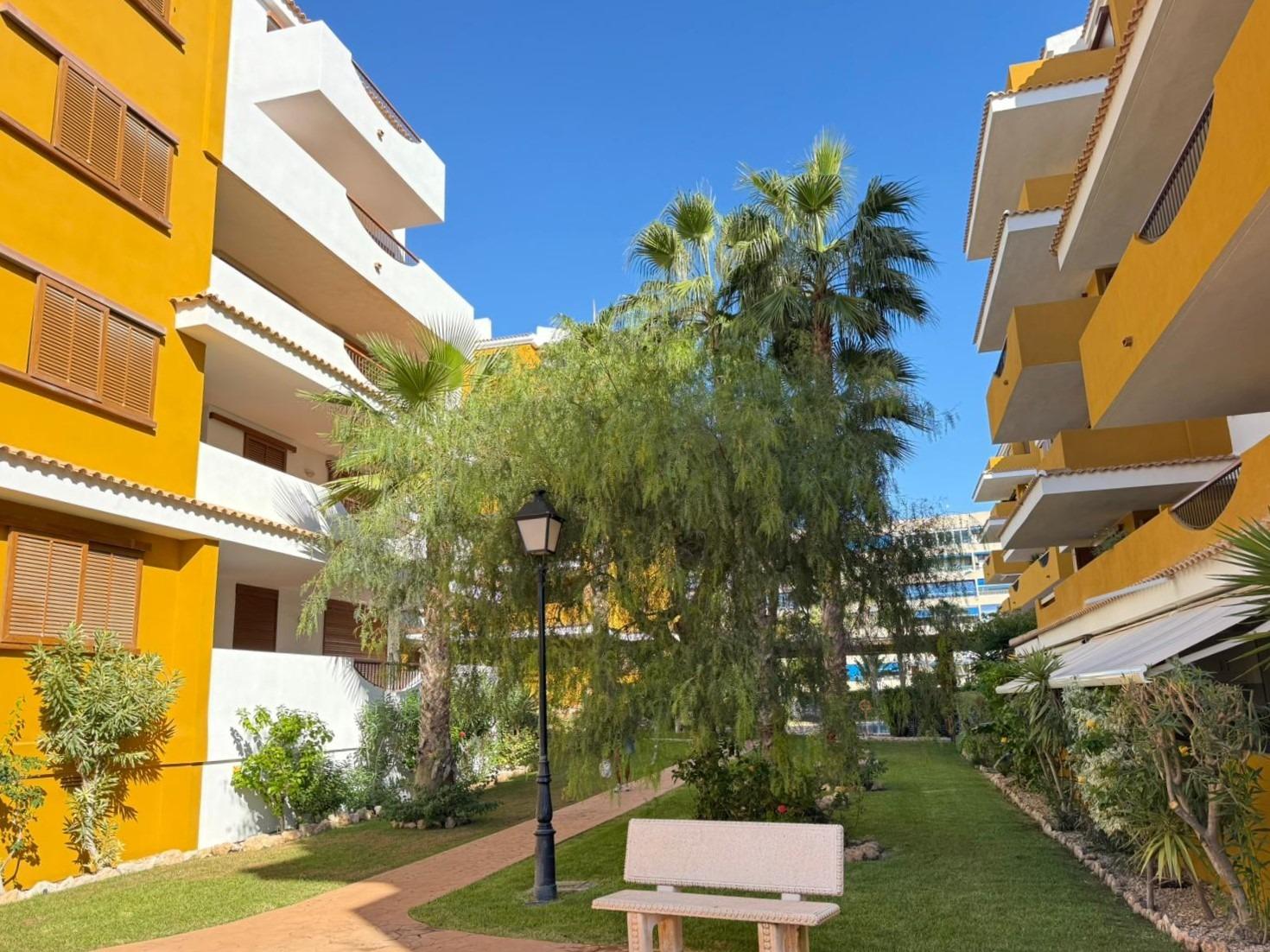 Living room in apartment for sale in Torrevieja