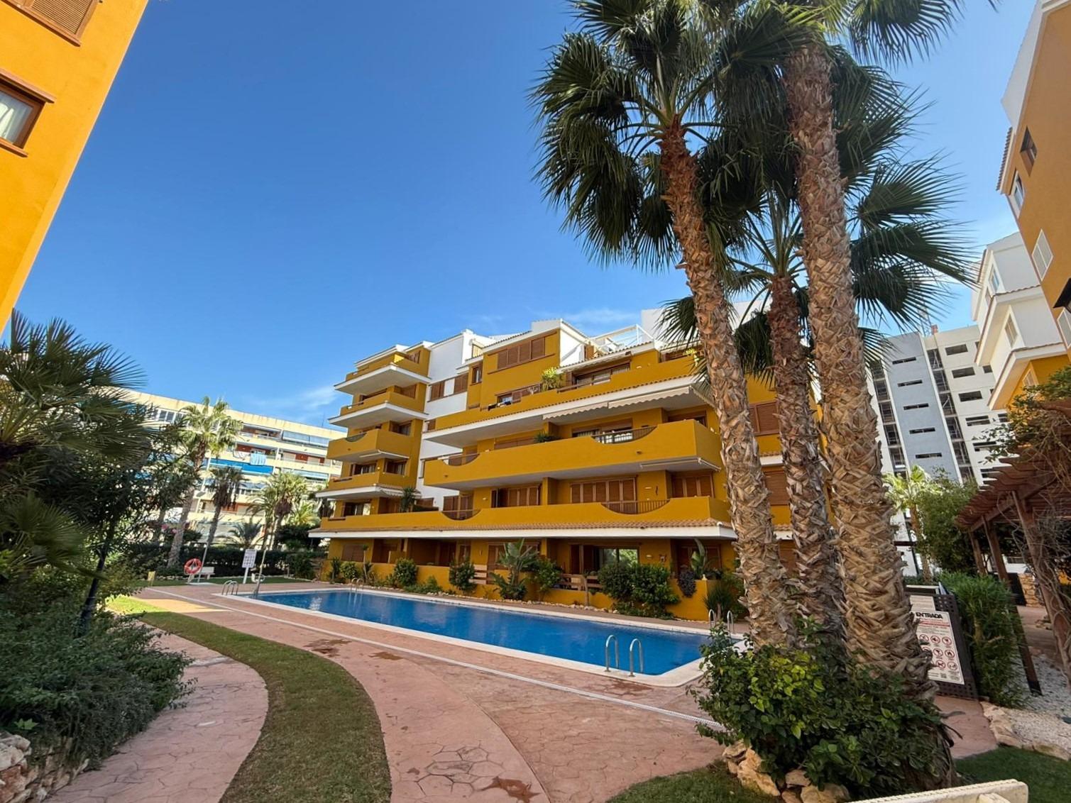 Kitchen in apartment for sale in Torrevieja