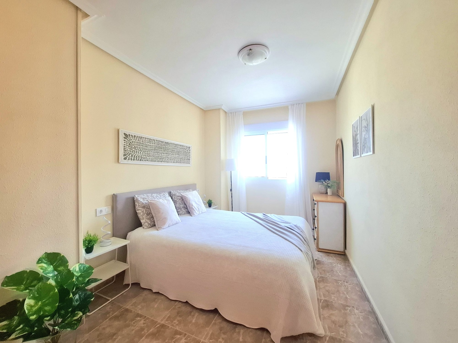 Terrace in apartment for sale in Torrevieja