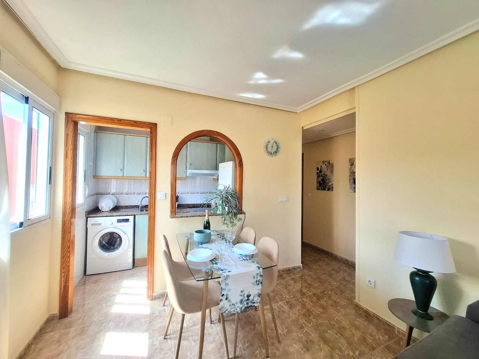 Dining area in apartment for sale in Torrevieja