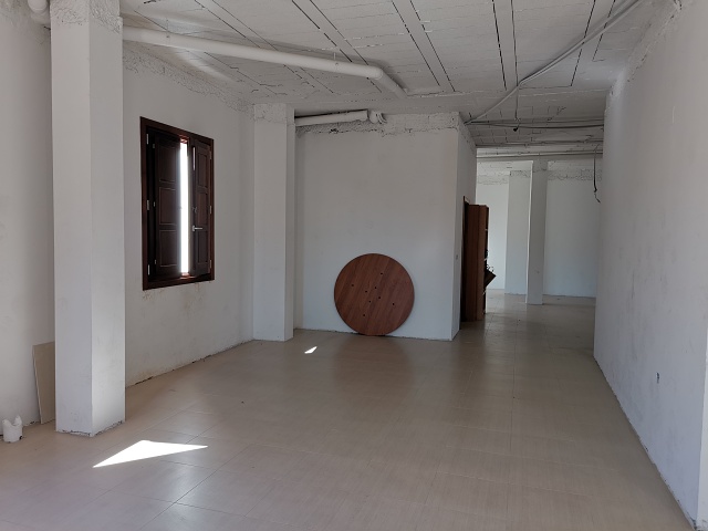 Terrace in villa for sale in Orihuela