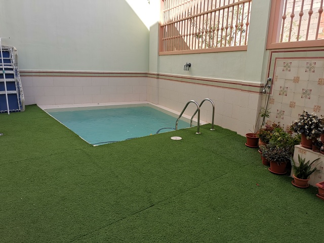 Garden in villa for sale in Orihuela