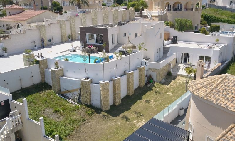 Newly built detached villa with a studio and 2 apartments for sale in Ciudad Quesada - Rojales