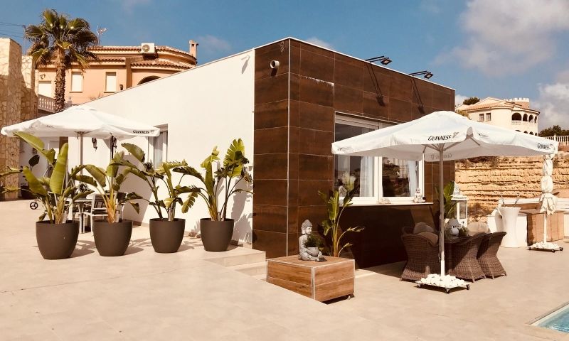 Terrace in villa for sale in Ciudad Quesada