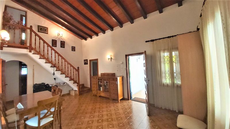 Bedroom in villa for sale in Torrevieja