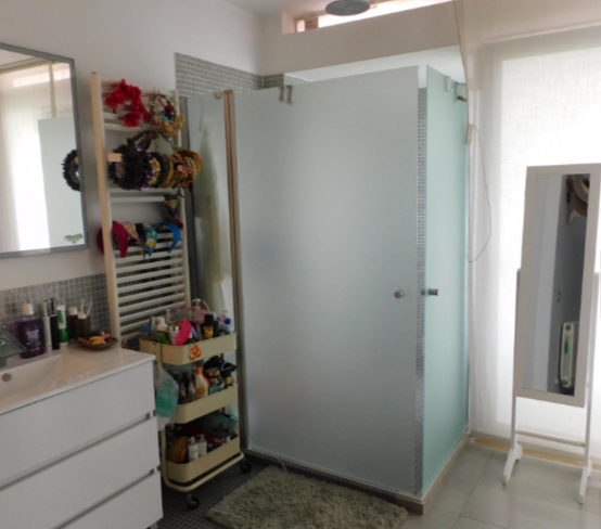 Terrace in villa for sale in Alicante