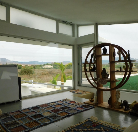 Bathroom in villa for sale in Alicante
