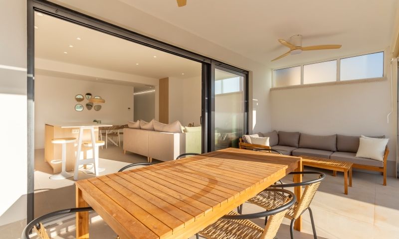 Terrace in villa for sale in Torrevieja