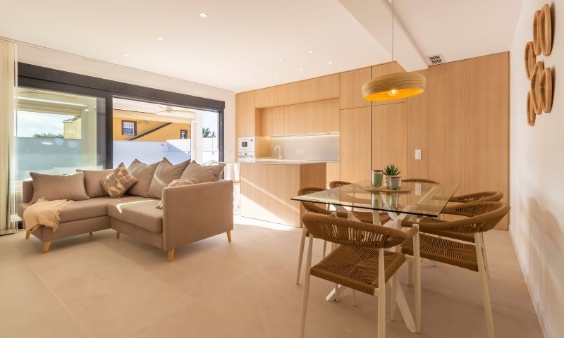 Dining area in villa for sale in Torrevieja