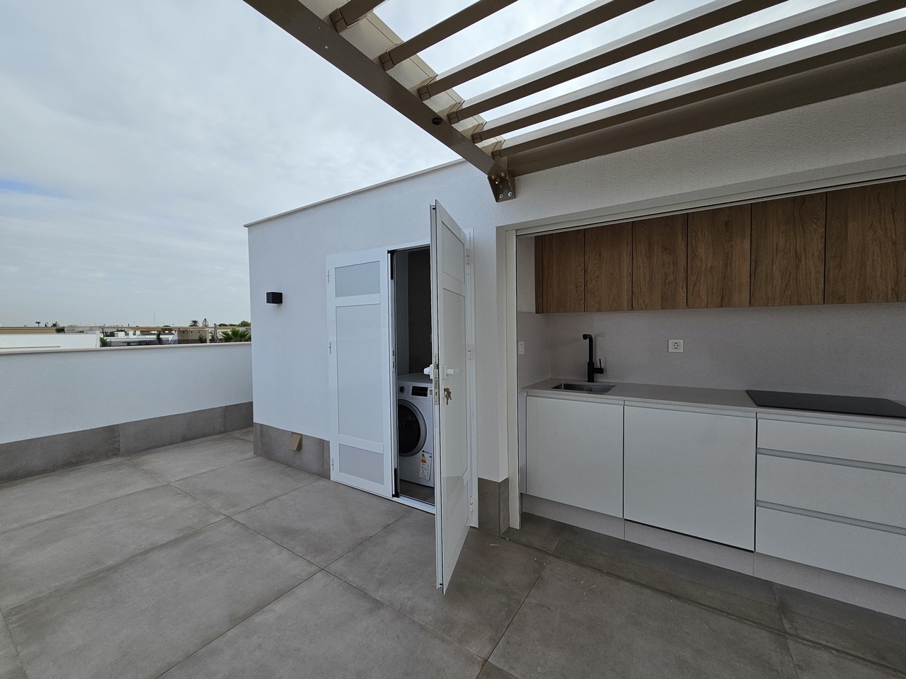 Master bedroom in penthouse for sale in San Pedro del Pinatar