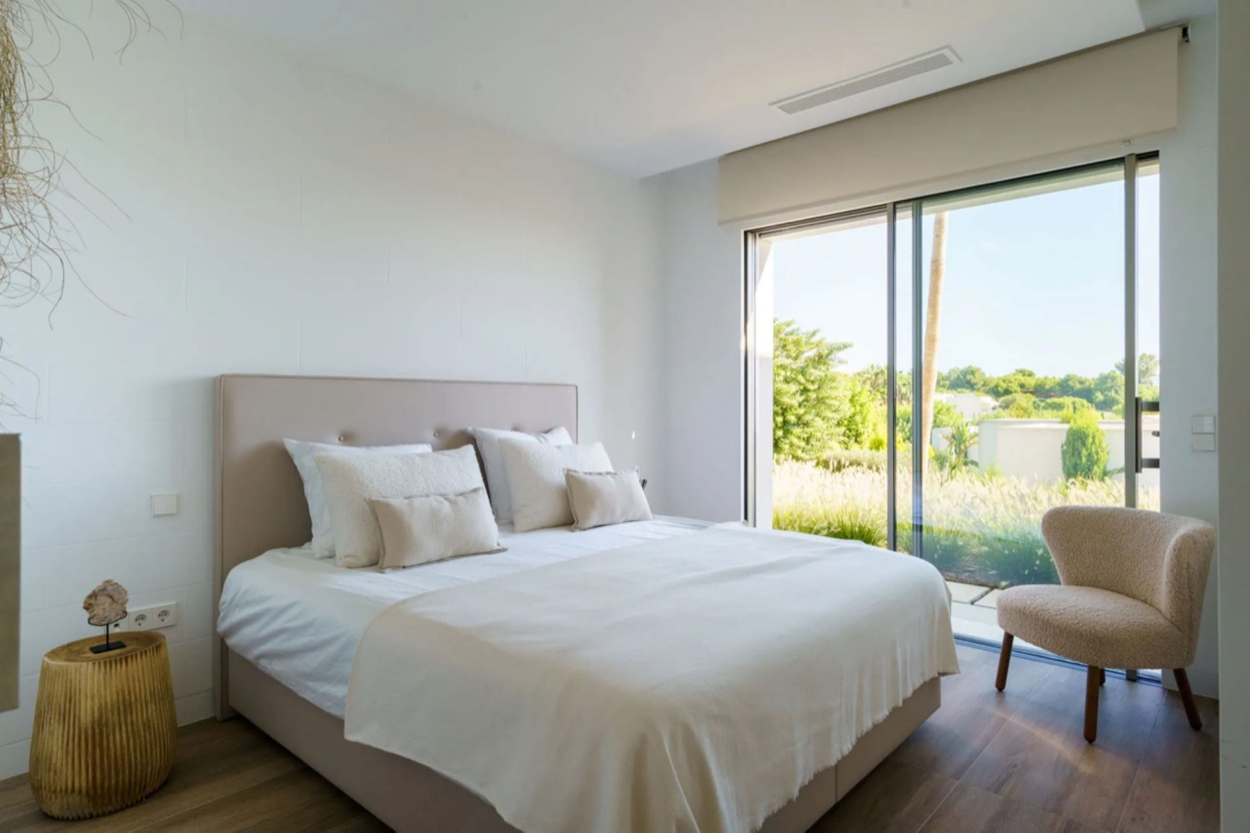 Living room in villa for sale in San Miguel de Salinas