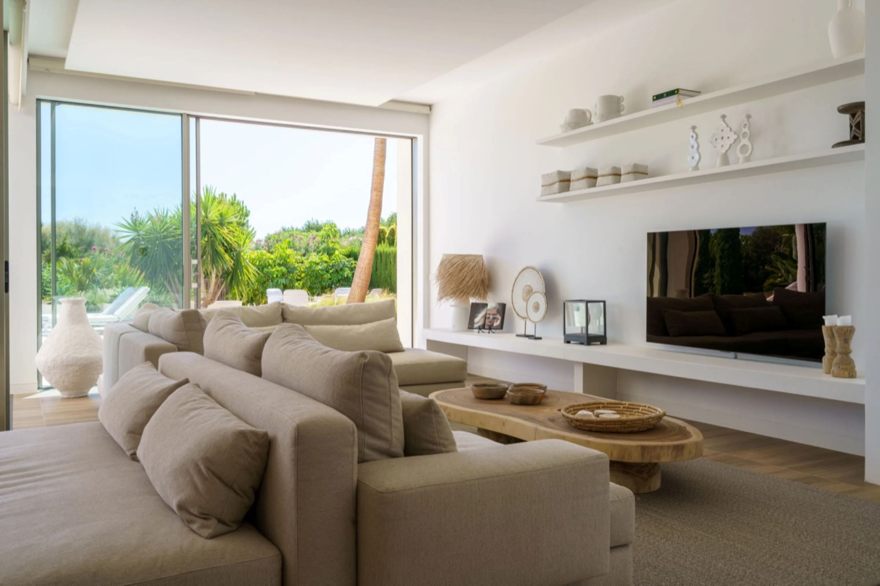 Terrace in villa for sale in San Miguel de Salinas