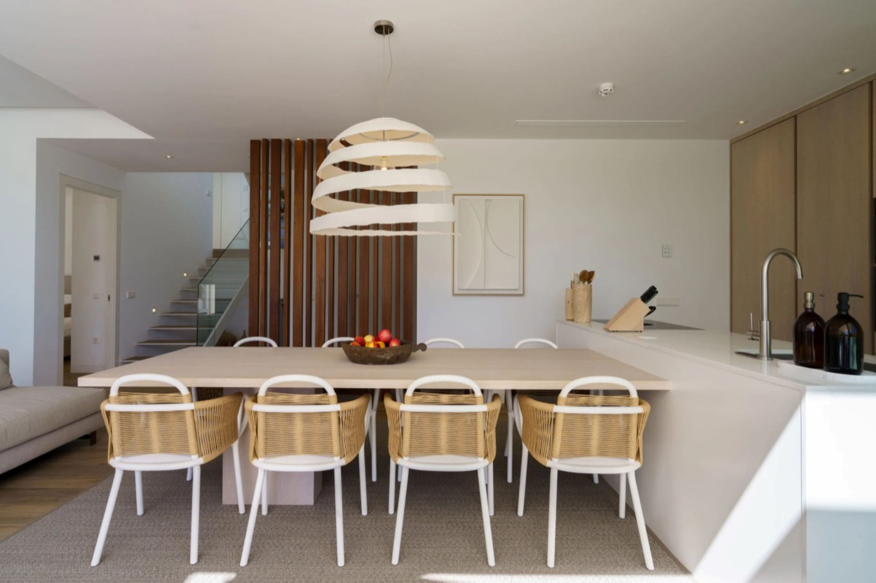 Dining area in villa for sale in San Miguel de Salinas