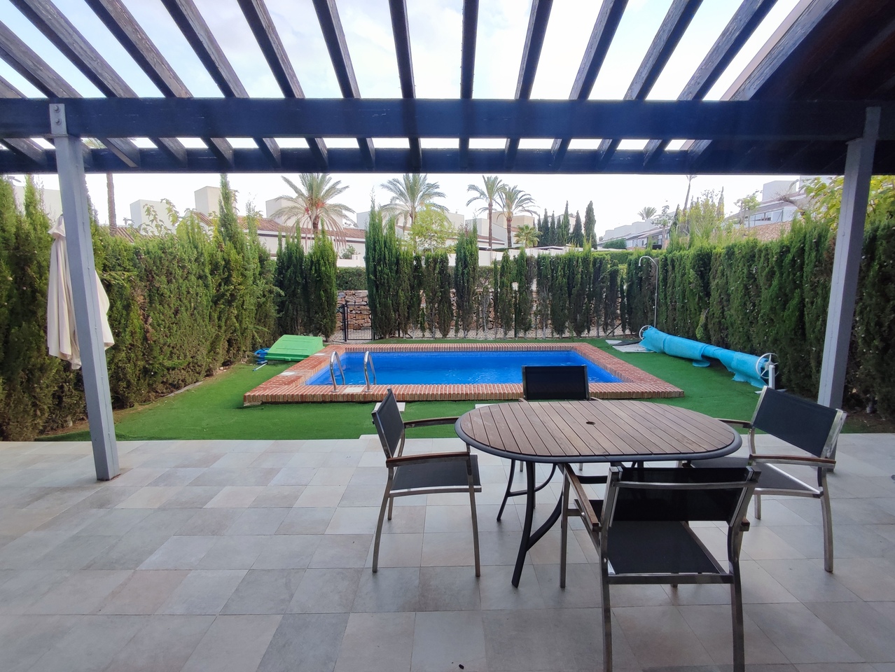 Living room in villa for sale in Peraleja Golf