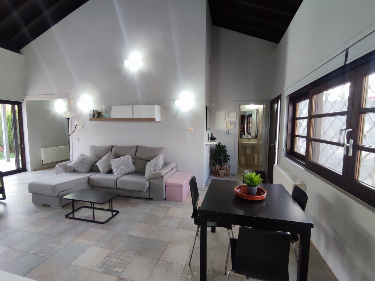 Garden in villa for sale in Peraleja Golf