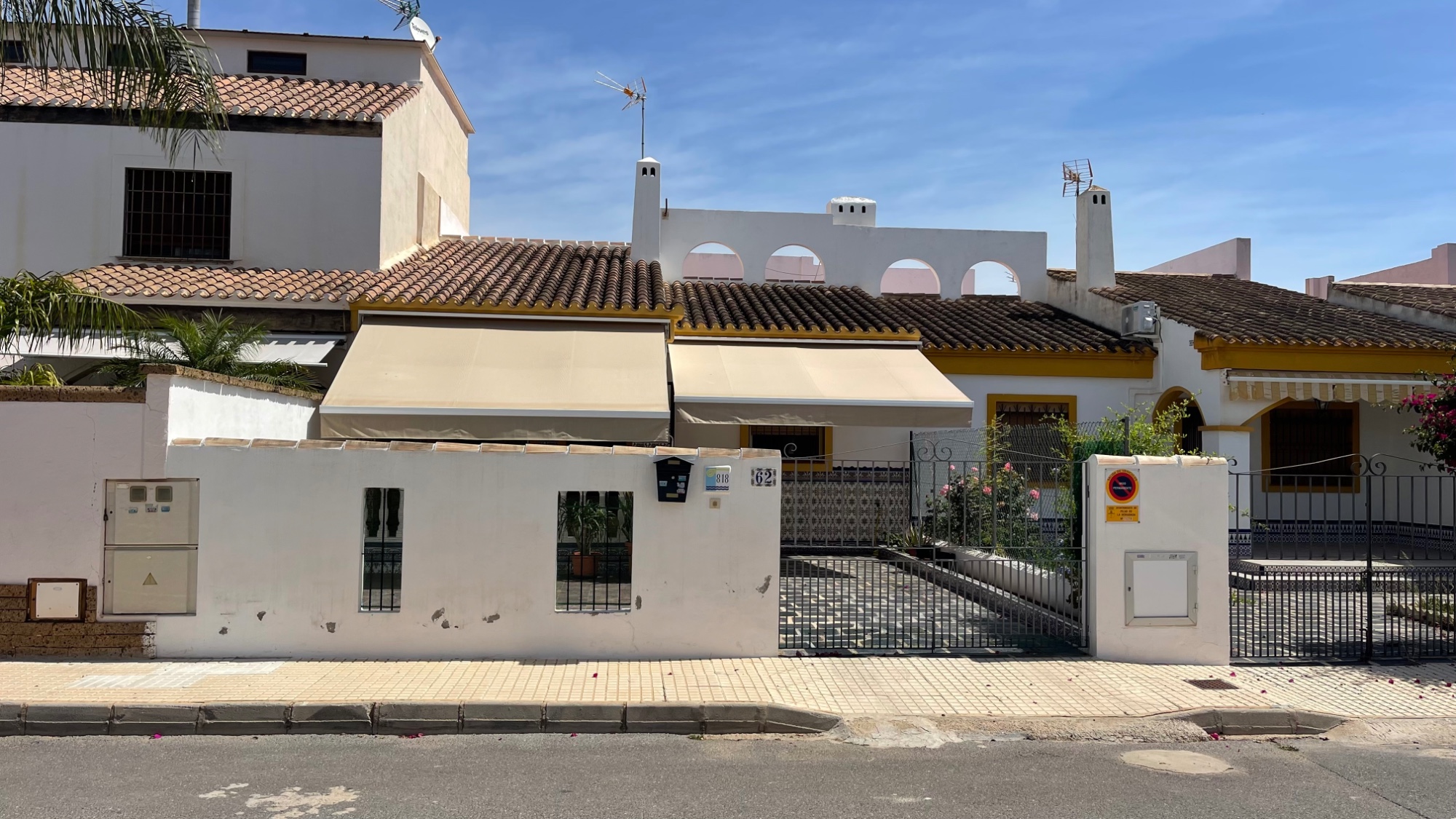 Master bedroom in terraced for sale in Torre de La Horadada