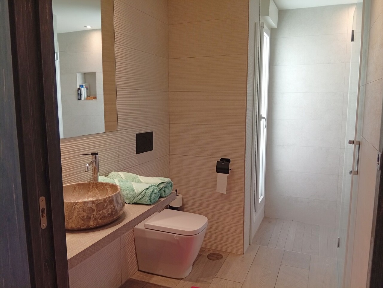 Bathroom in villa for sale in La Finca Golf Resort