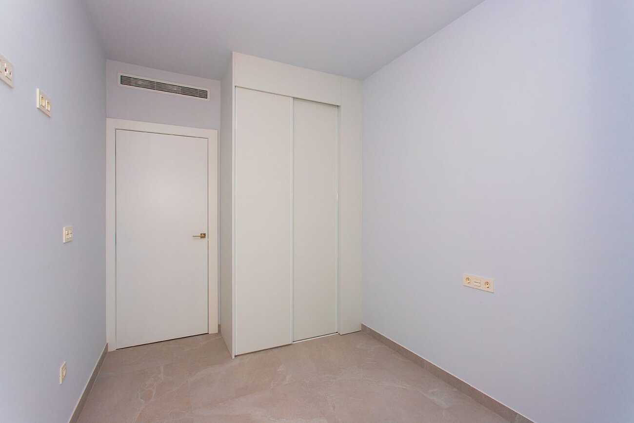 Garden in apartment for sale in Torrevieja