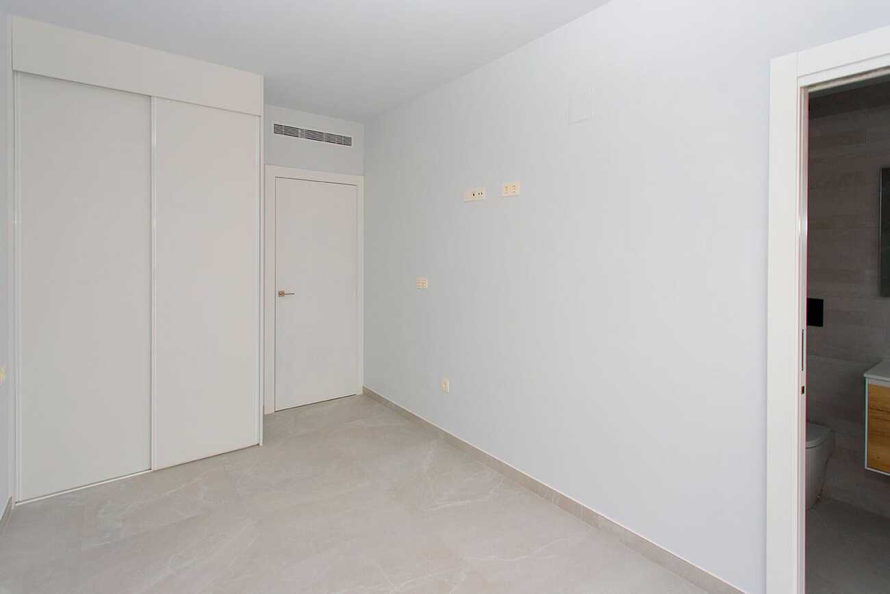 Garden in apartment for sale in Torrevieja