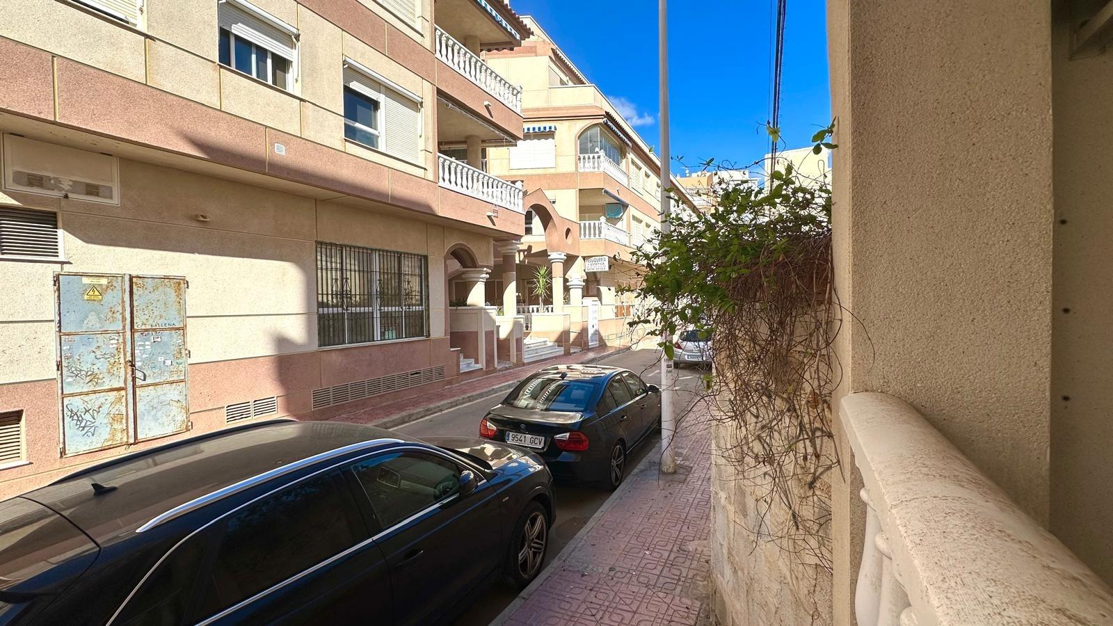 Garden in apartment for sale in Torrevieja