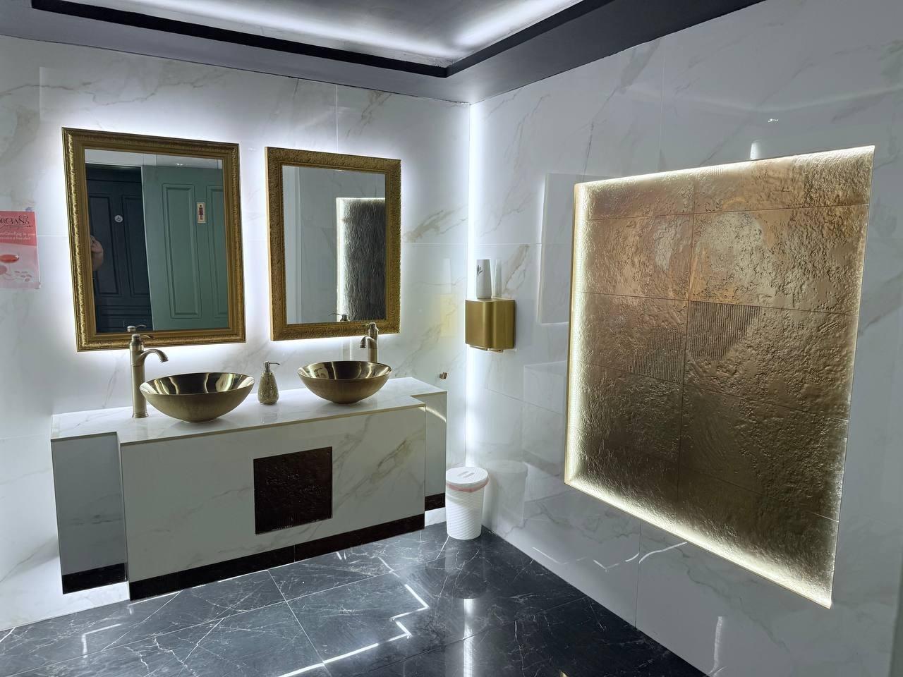 Kitchen in commercial for sale in Orihuela Costa