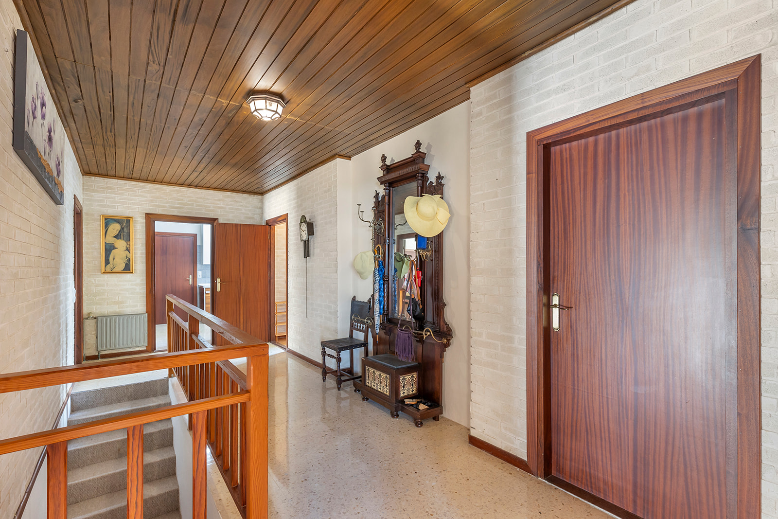 Living room in villa for sale in Orihuela Costa