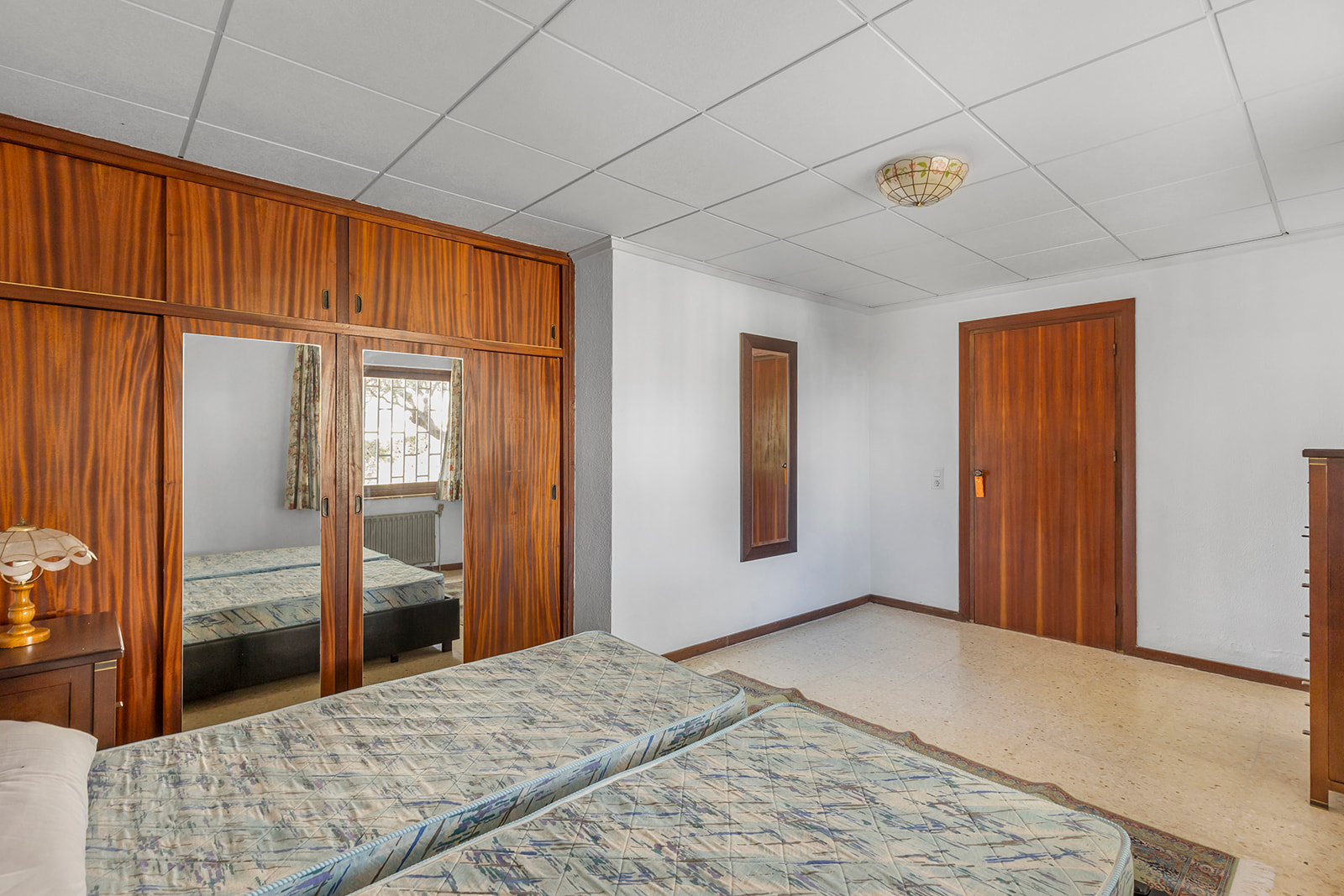 Master bedroom in villa for sale in Orihuela Costa