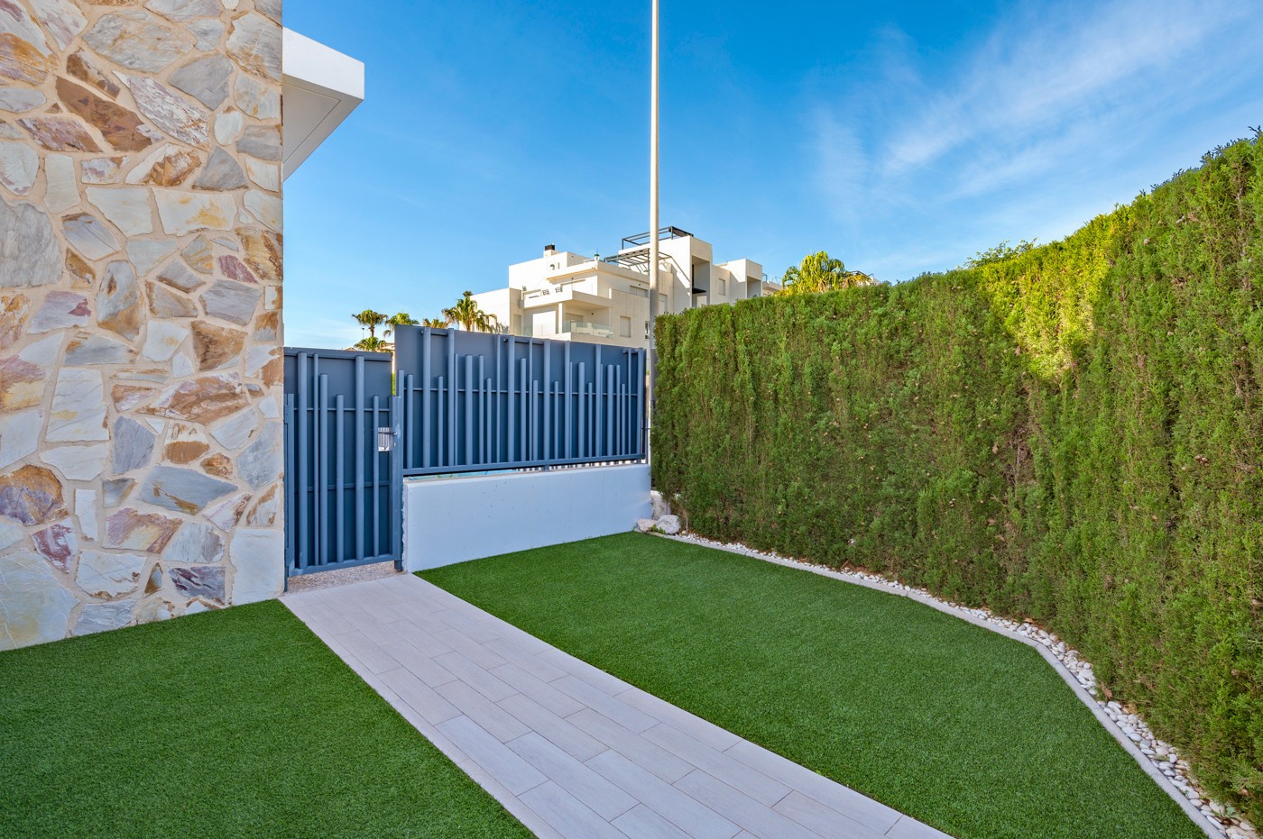 Master bedroom in bungalow for sale in Torrevieja