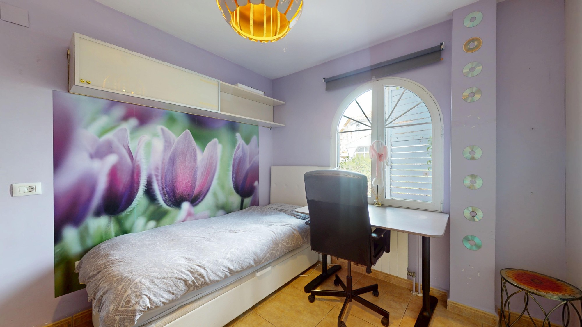 Master bedroom in villa for sale in Orihuela Costa